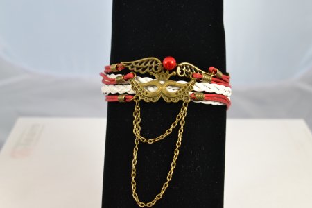 Geschenkidee Modeschmuck Armband rot weiß Krone Kettchen